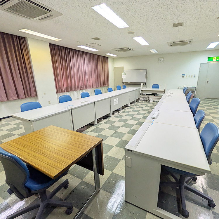 東広島市市民文化センター2F第2会議室の写真