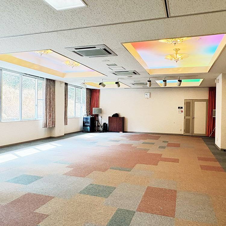 東広島市市民文化センター2F大研修室の写真